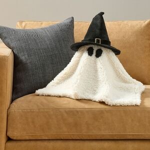 Little Gus The Ghost with Witch Hat Shaped Pillow
